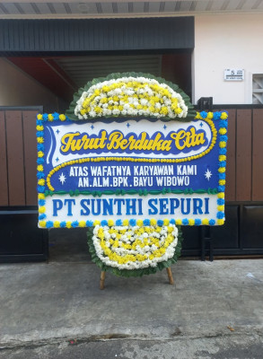 Papan Bunga Duka di Pariaman Timur