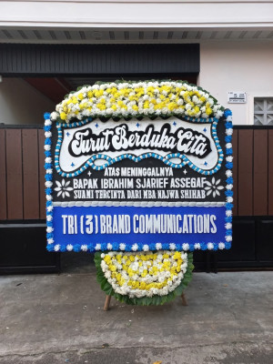 Papan Bunga Duka di Pariaman Timur